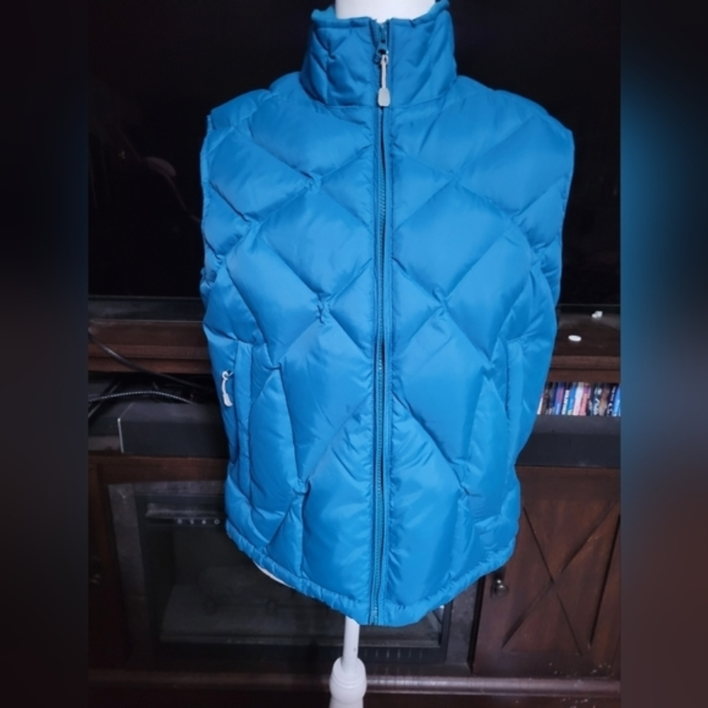 Cabelas Goose Down vest ladies size Medium blue quilted